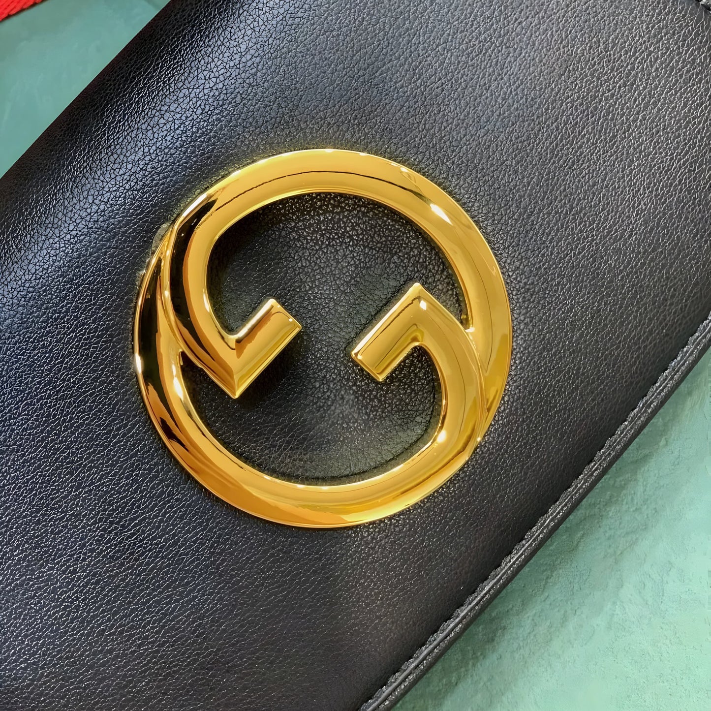 GUCCI BLONDIE MINI SHOULDER BAG