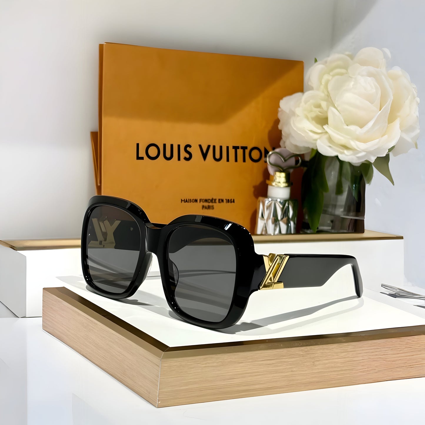 LOUIS VUITTON LV GO-14 XL SQUARE SUNGLASSES