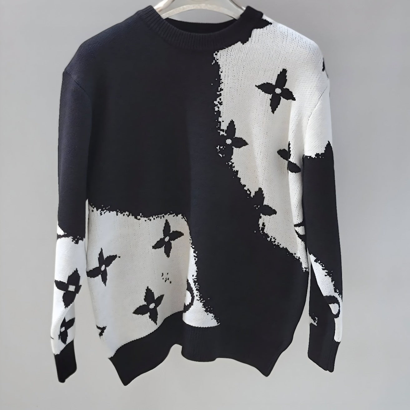 LOUIS VUITTON MEN'S SWEATER