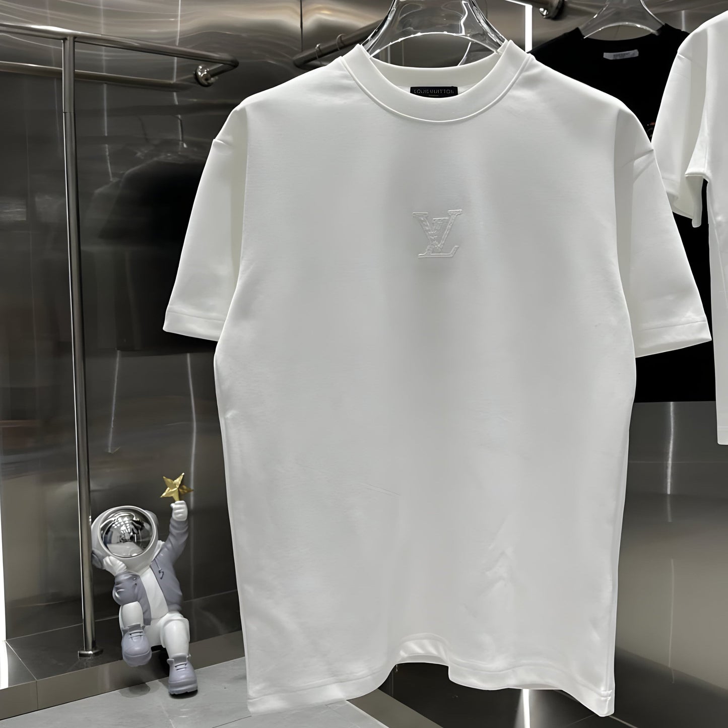 LOUIS VUITTON T-SHIRT FOR MEN