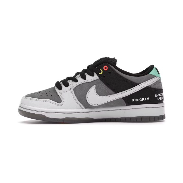 NIKE SB DUNK LOW VX1000