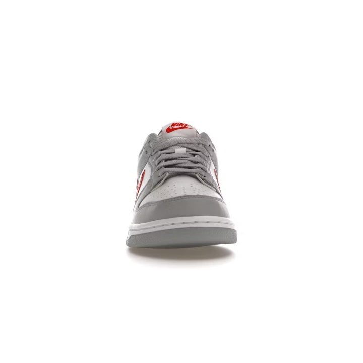 NIKE DUNK LOW WHITE WOLF GREY UNIVERSITY RED