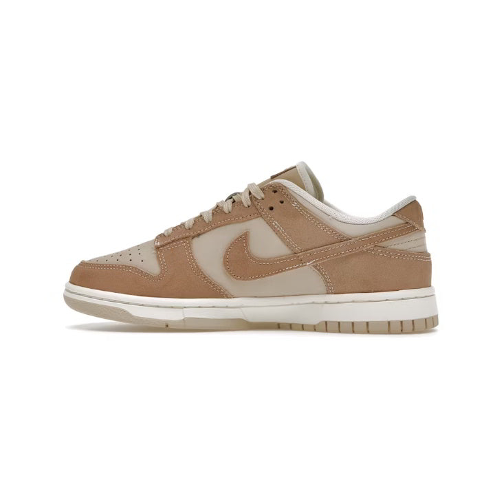 NIKE DUNK LOW SE SANDDRIFT