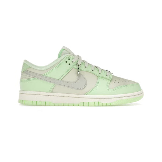 NIKE DUNK LOW SE NEXT NATURE SEA GLASS