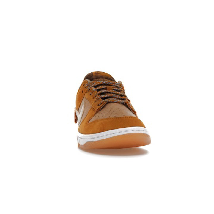 NIKE DUNK LOW SE TEDDY BEAR PRALINE