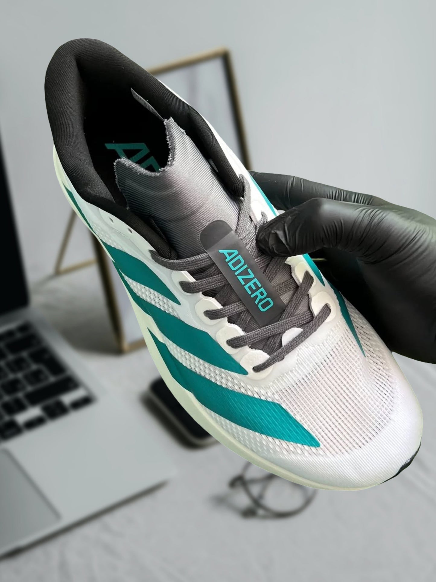 ADIDAS ADIZERO EVO SL “WHITE PURE TEAL