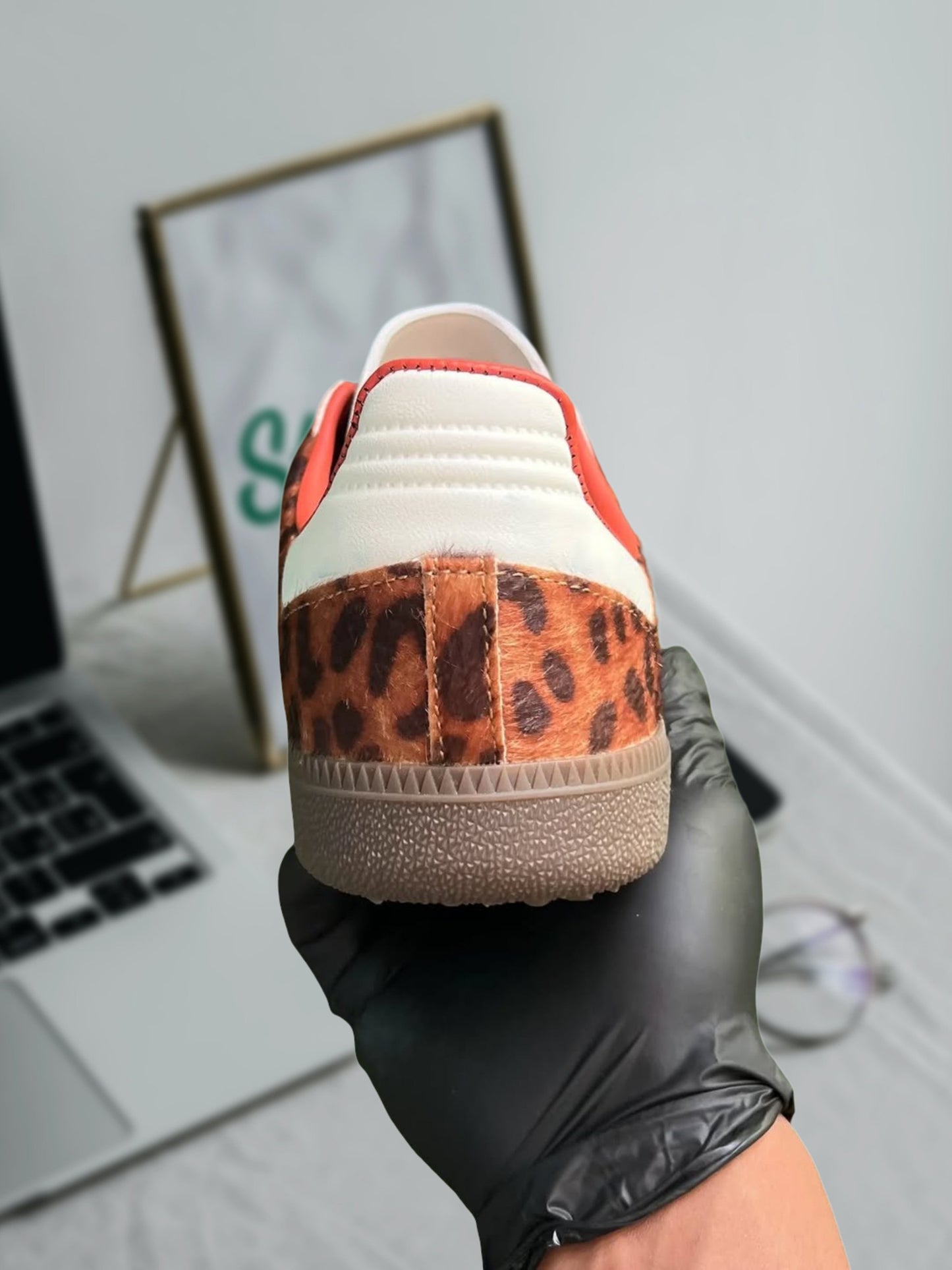 ADIDAS SAMBA OG WMNS 'CHEETAH PACK - PRELOVED RED'