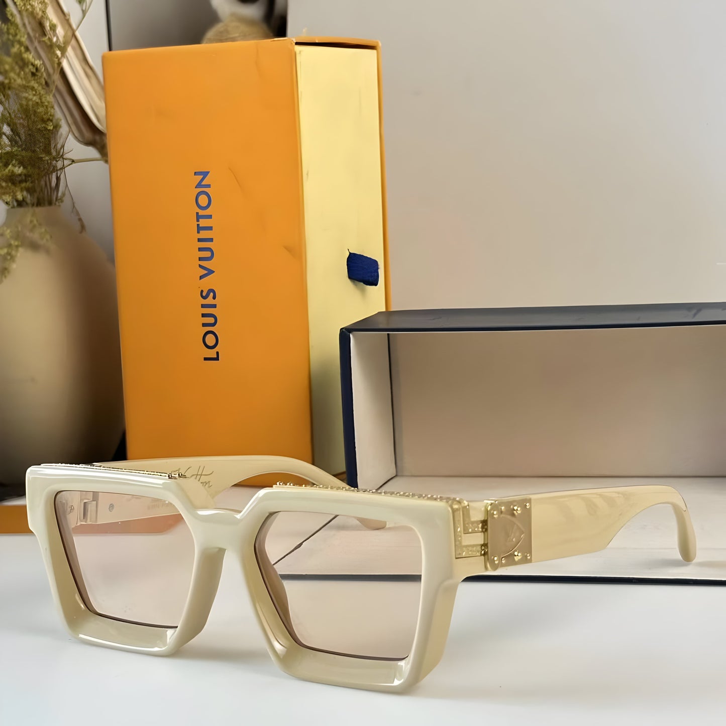 LOUIS VUITTON 1.1 MILLIONAIRES SUNGLASSES