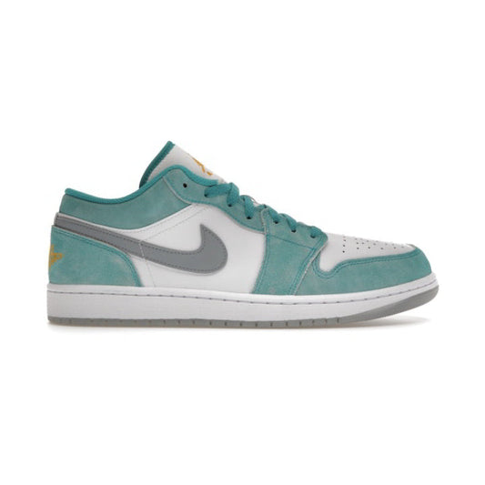 JORDAN 1 LOW SE NEW EMERALD