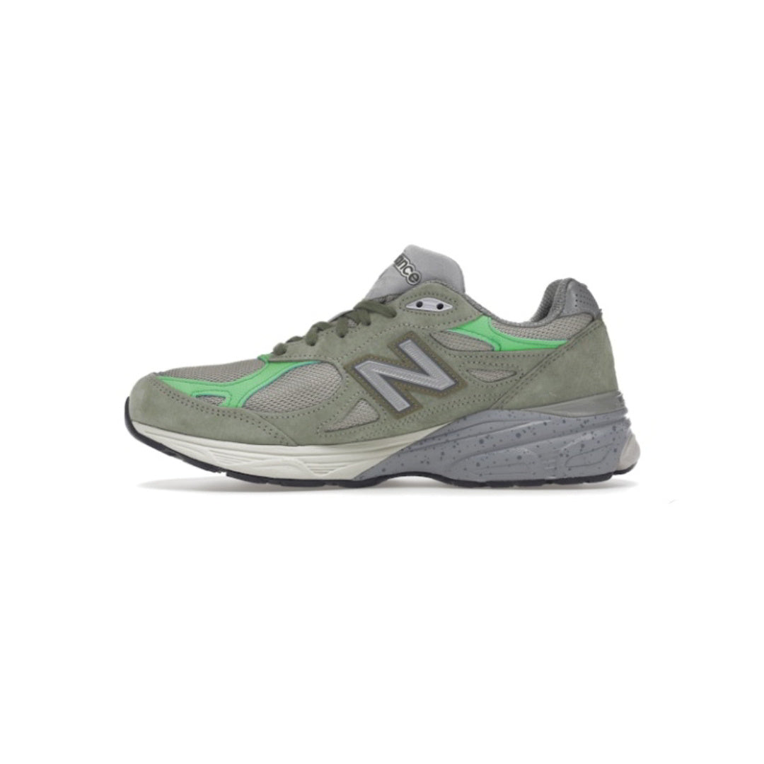 NEW BALANCE 2002R OLIVE BROWN