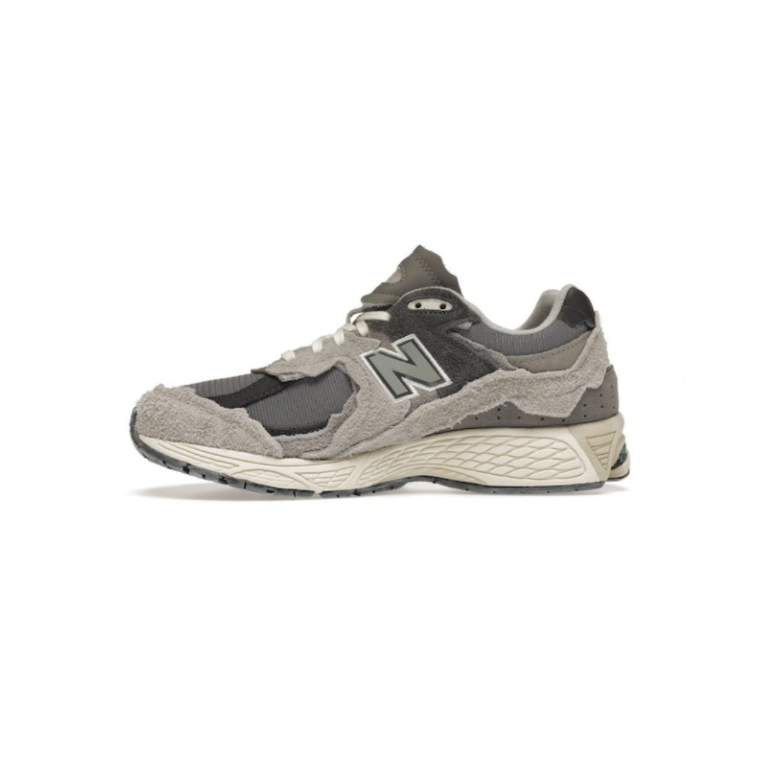 NEW BALANCE 2002R PROTECTION PACK RAIN CLOUD