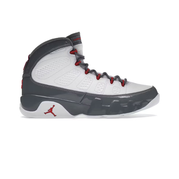 JORDAN 9 RETRO
FIRE RED