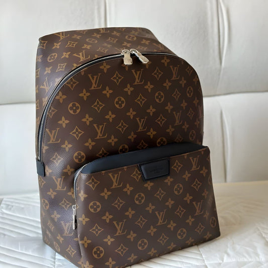 LOUIS VUITTON DISCOVERY BACKPACK