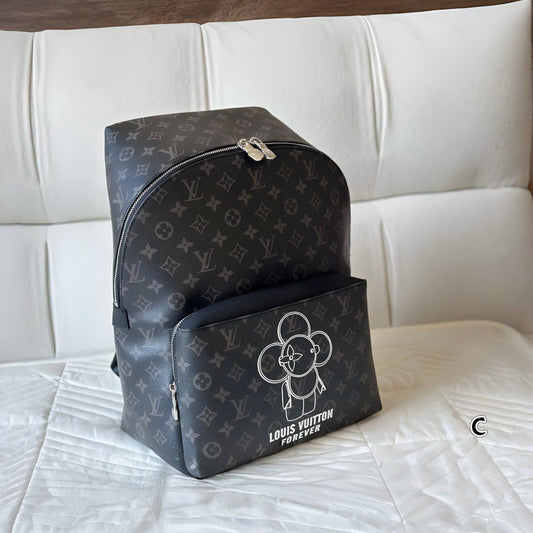 LOUIS VUITTON DISCOVERY BACKPACK