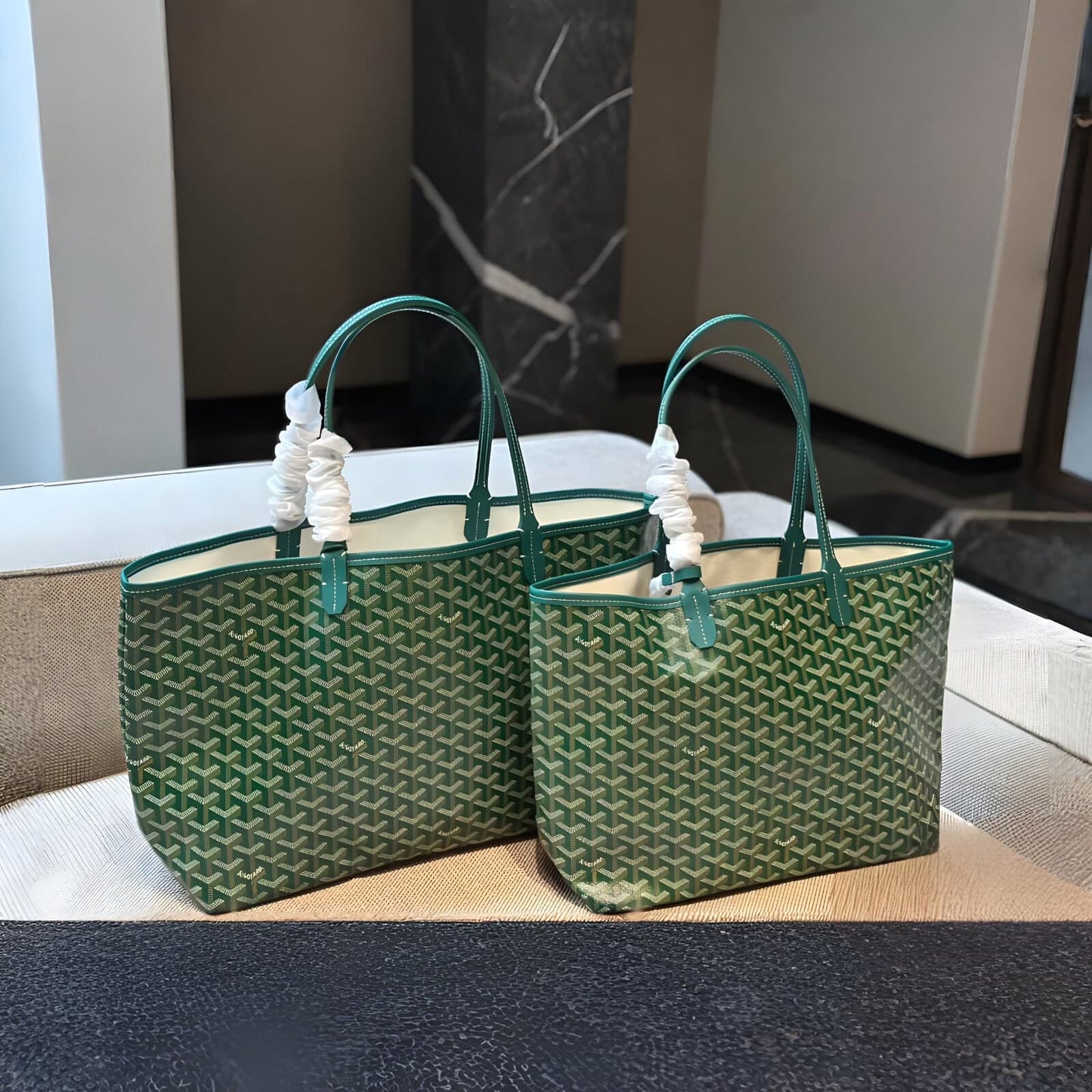 GOYARD SAINT LOUIS TOTE BAG