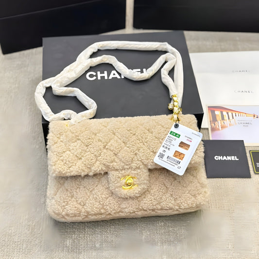 CHANEL MINI FLAP BAG