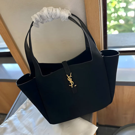 SAINT LAURENT LE 5 À 7 BEA SUEDE TOTE BAG