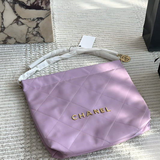 CHANEL 22 BAG