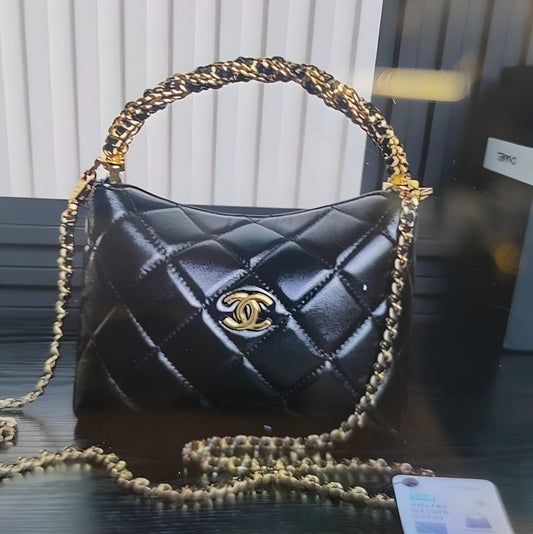 CHANEL 19 BAG