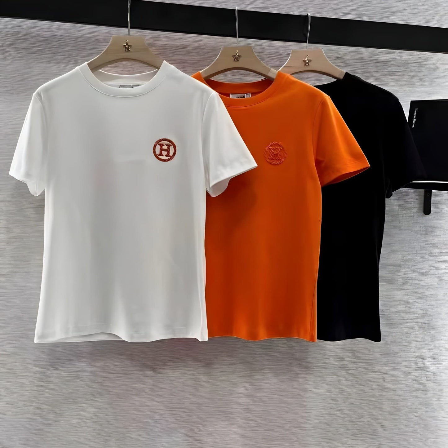 HERMÈS T-SHIRT