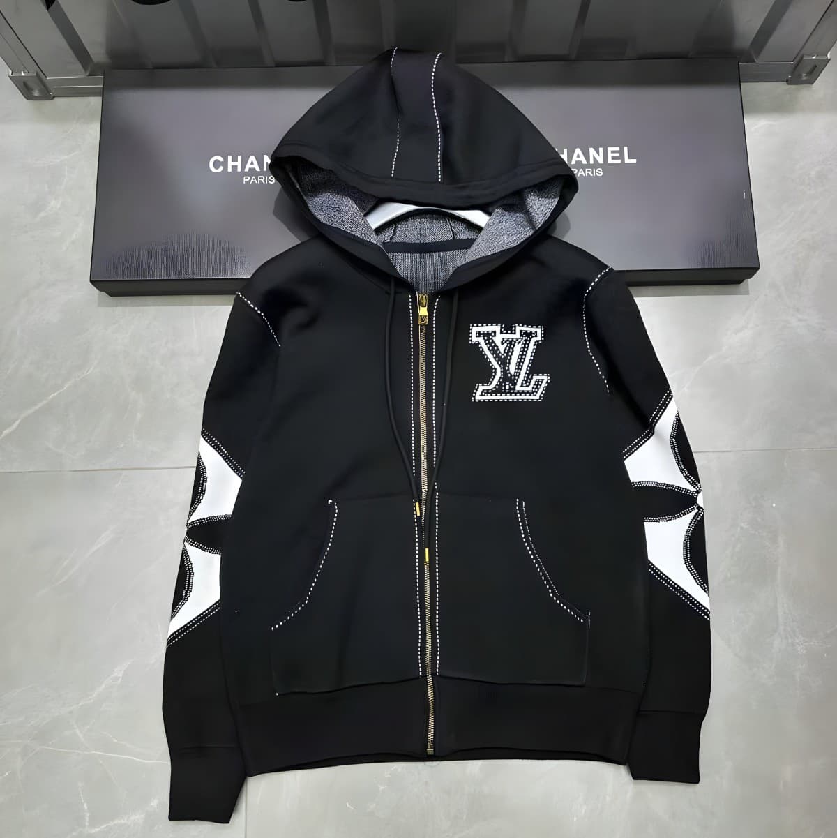 LOUIS VUITTON ZIP-UP HOODIE