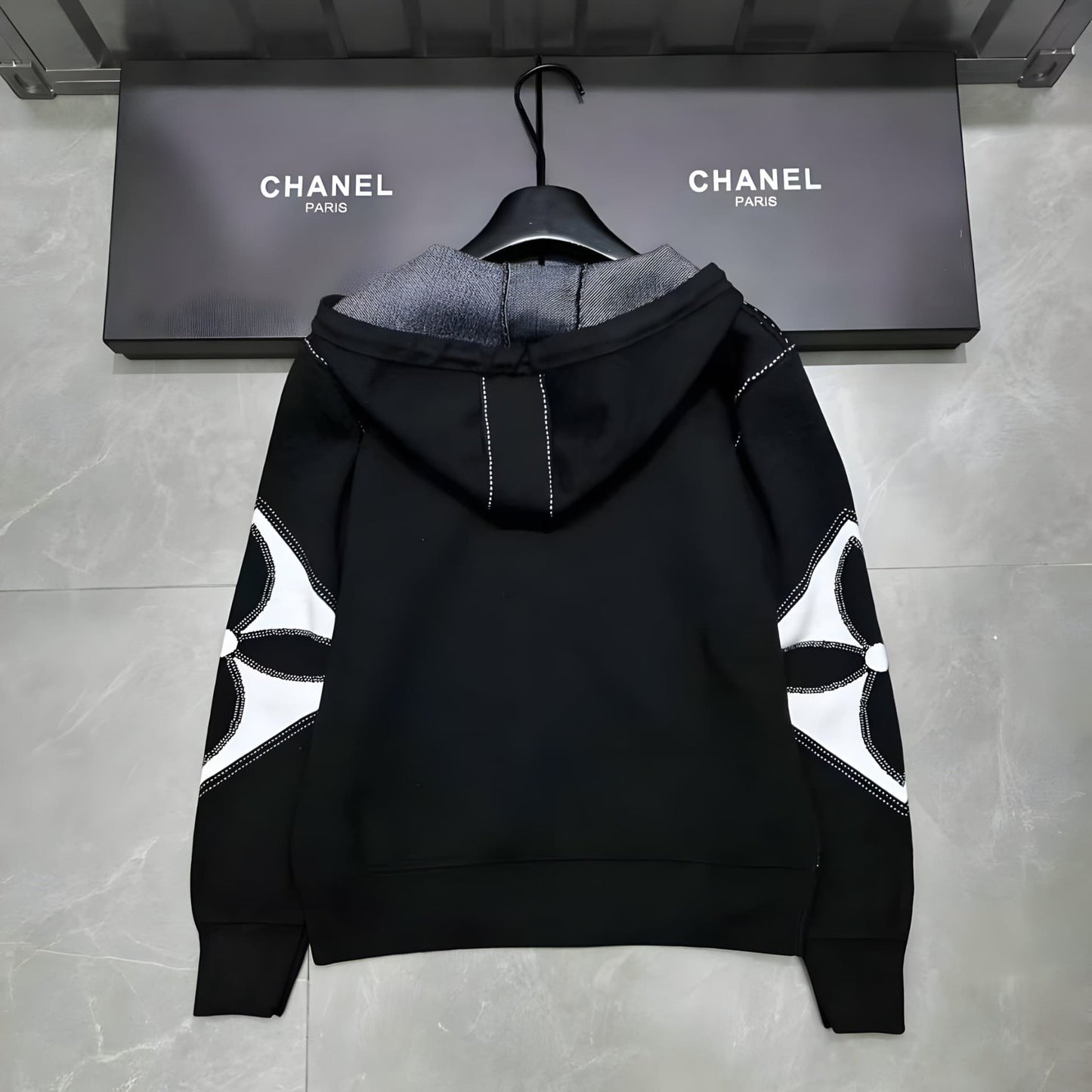 LOUIS VUITTON ZIP-UP HOODIE