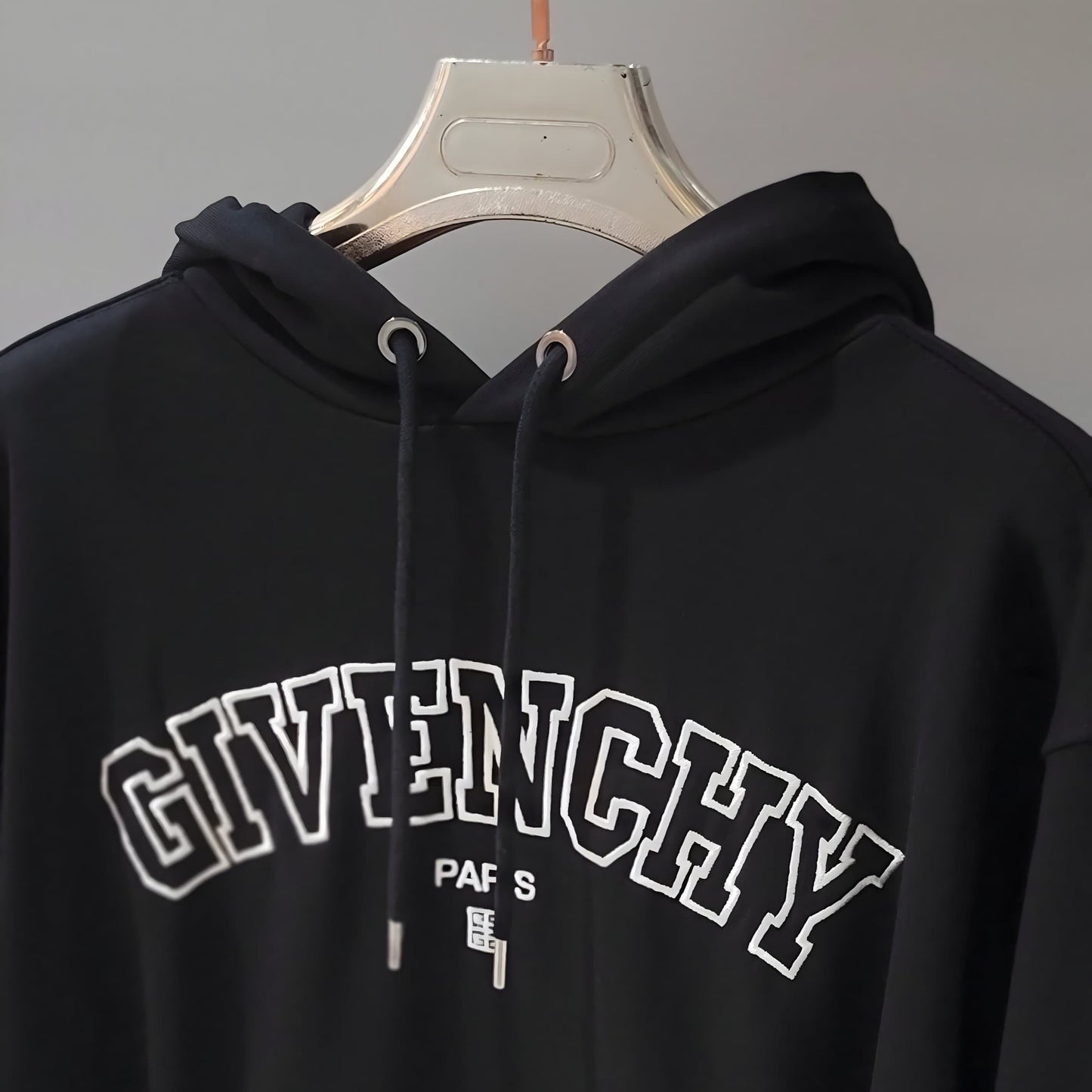 GIVENCHY PARIS HOODIE