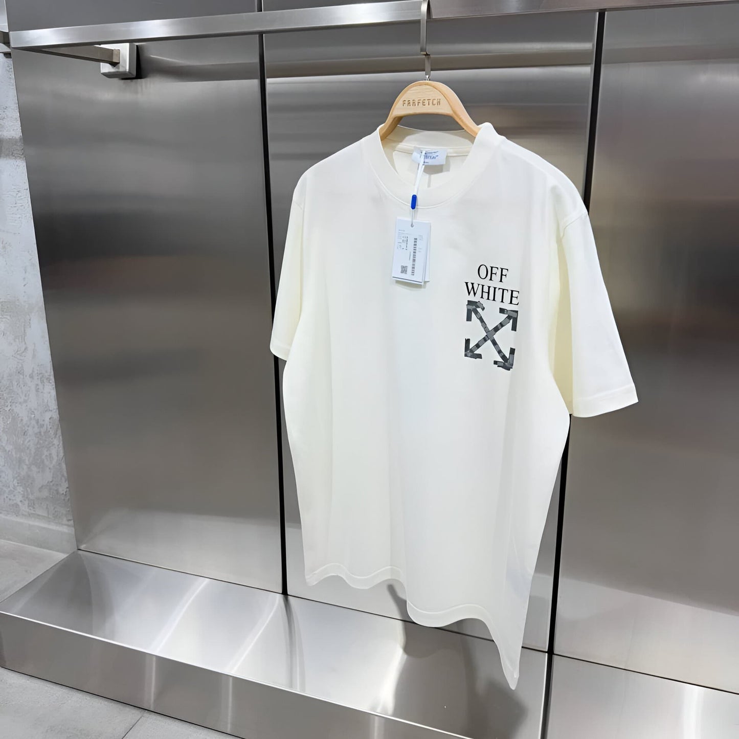 OFF-WHITE T-SHIRT