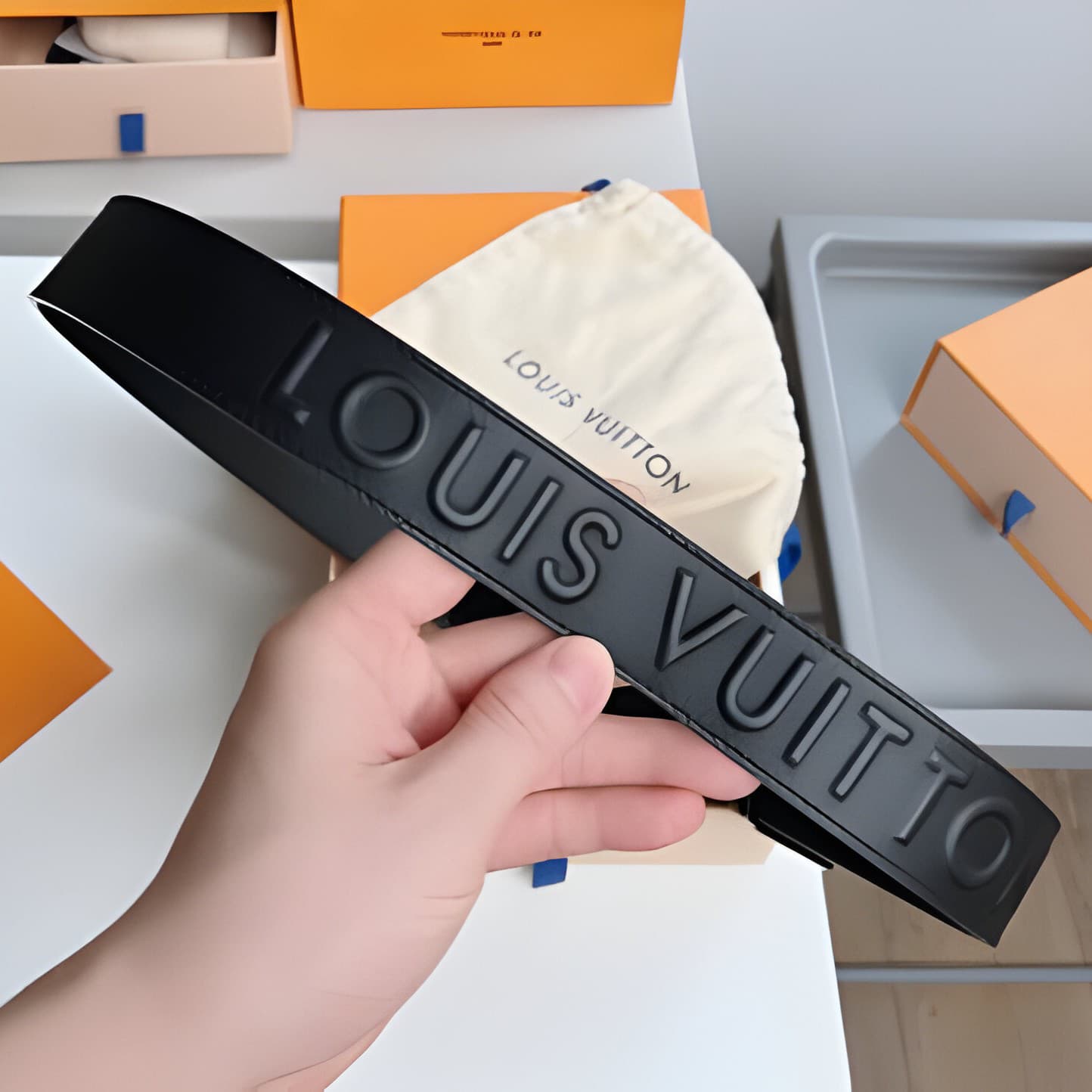 LV INITIALES 40MM REVERSIBLE BELT