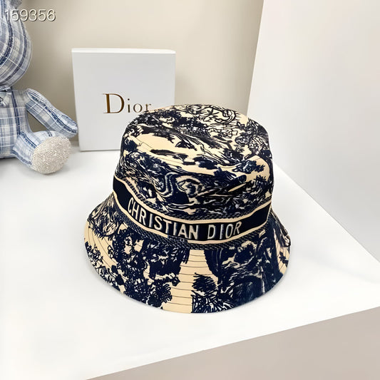 DIOR D-BOBBY TOILE DE JOUY SOLEIL SMALL BRIM BUCKET HAT IN WHITE AND NAVY BLUE