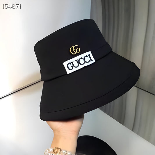 GUCCI BUCKET HAT