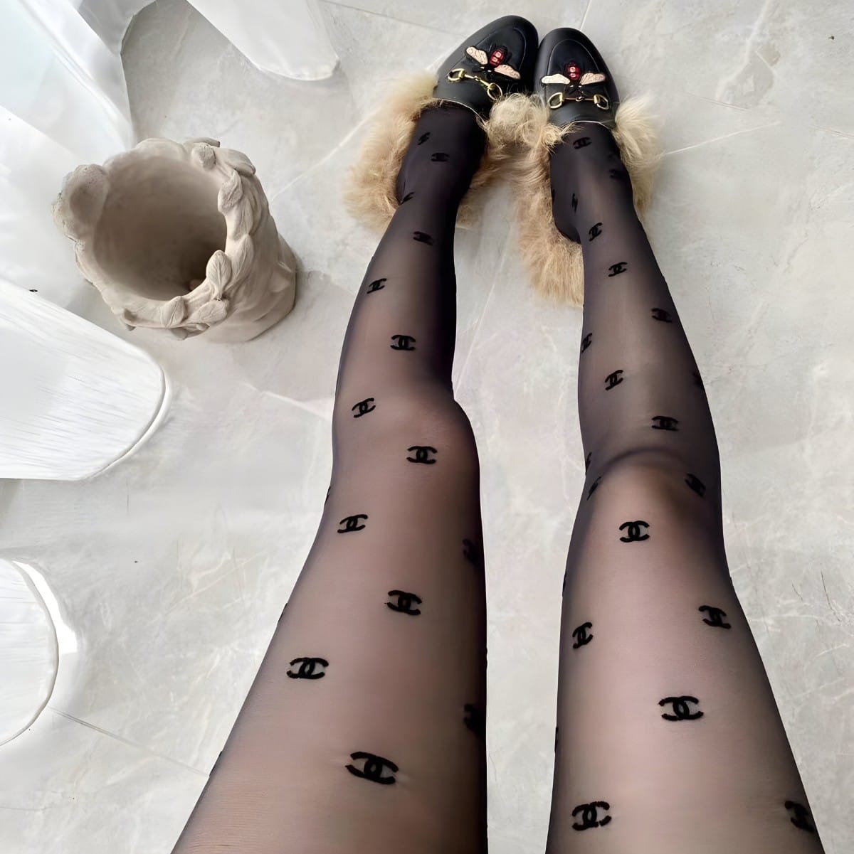 GUCCI SHEER TIGHTS