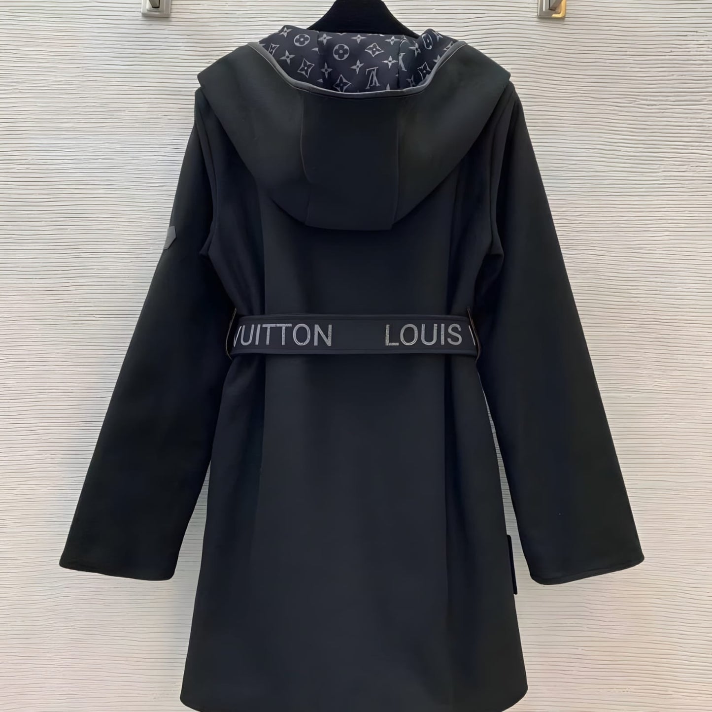 LOUIS VUITTON WOMEN'S HOODED WRAP COAT