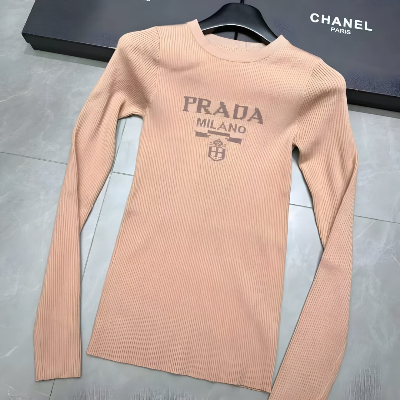 PRADA INTARSIA KNIT LOGO SWEATER.