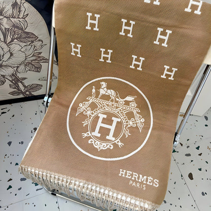 HERMÈS PARIS BEACH TOWEL