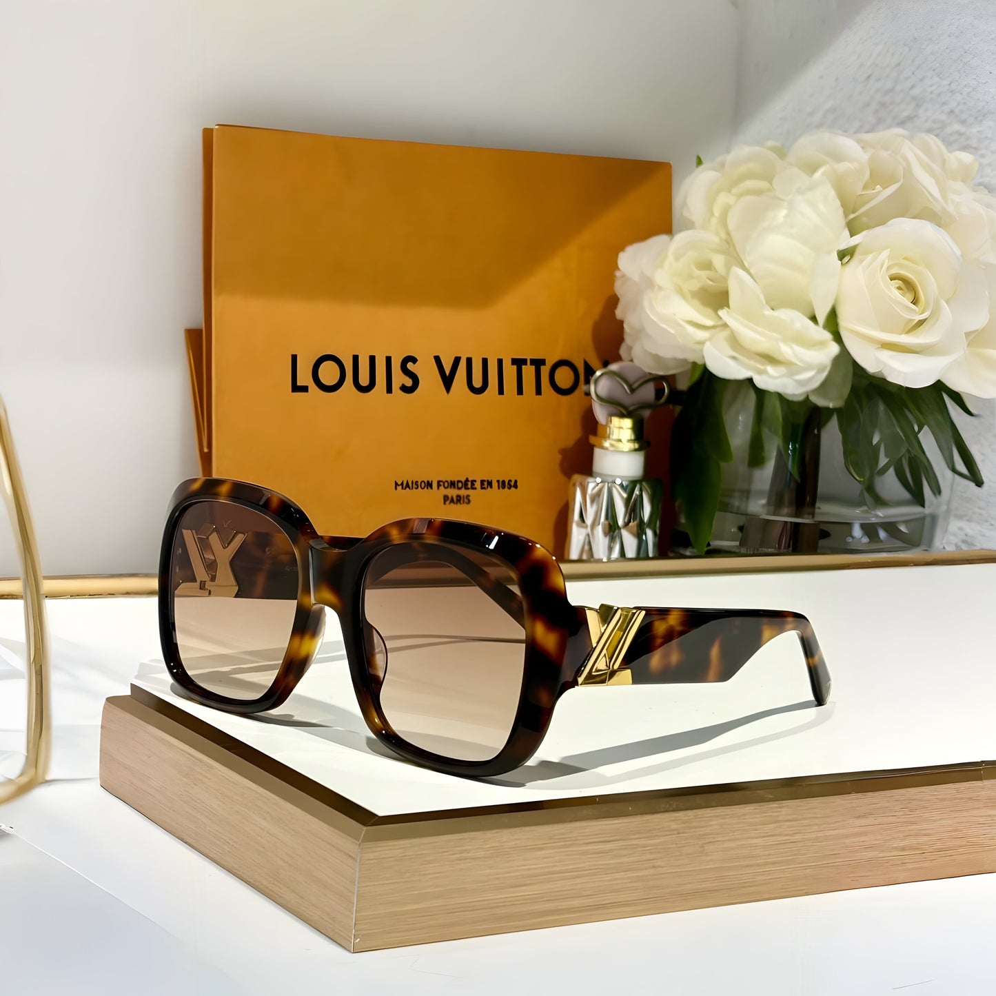 LOUIS VUITTON LV GO-14 XL SQUARE SUNGLASSES