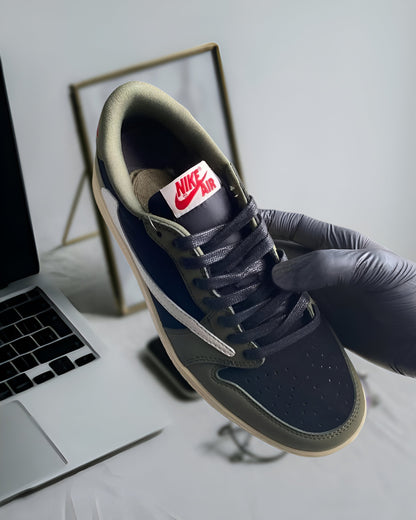 JORDAN 1 RETRO LOW OG SP TRAVIS SCOTT BLACK OLIVE