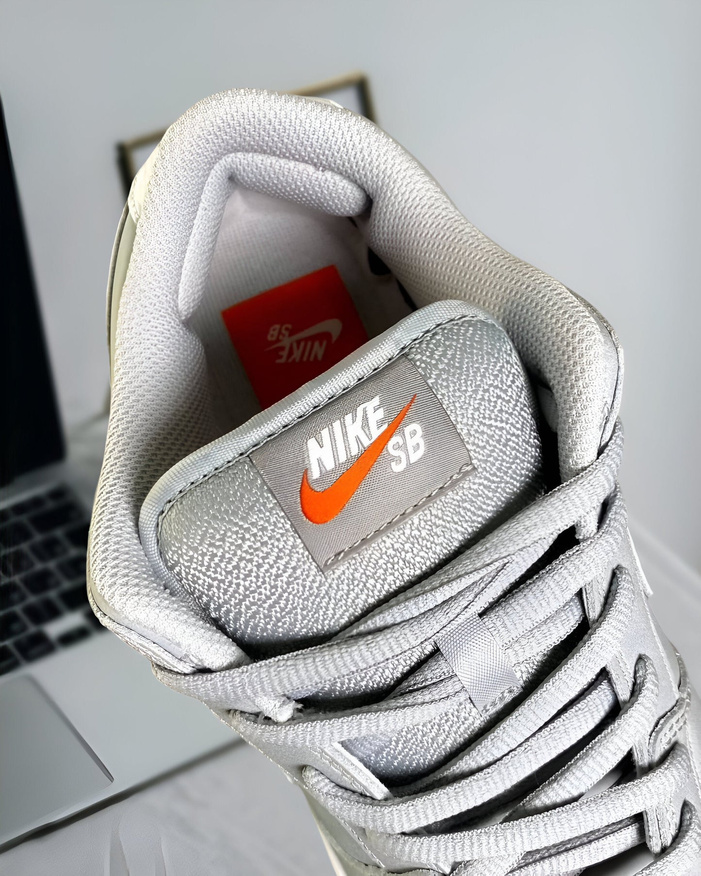 NIKE SB DUNK LOW PRO ISO ORANGE LABEL WOLF GREY GUM