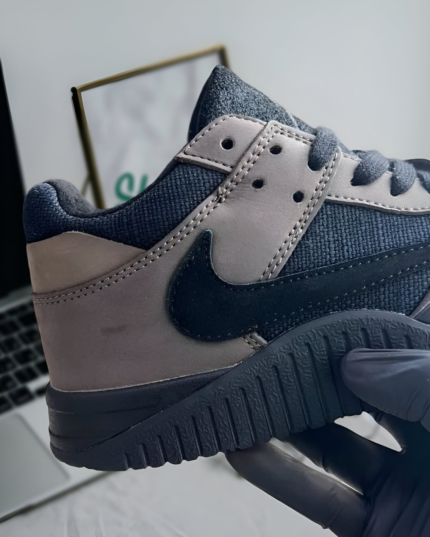 TRAVIS SCOTT × JORDAN JUMPMAN JACK "DARK MOCHA"