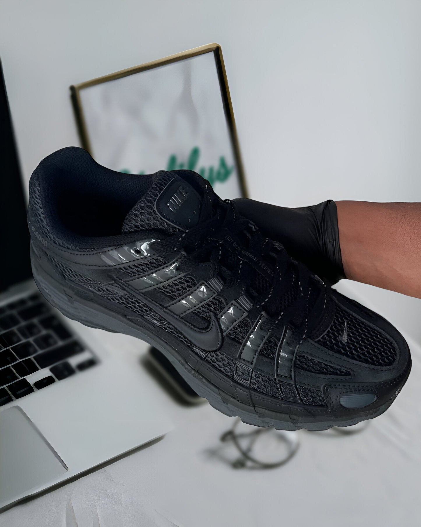 NIKE P-6000 TRIPLE BLACK