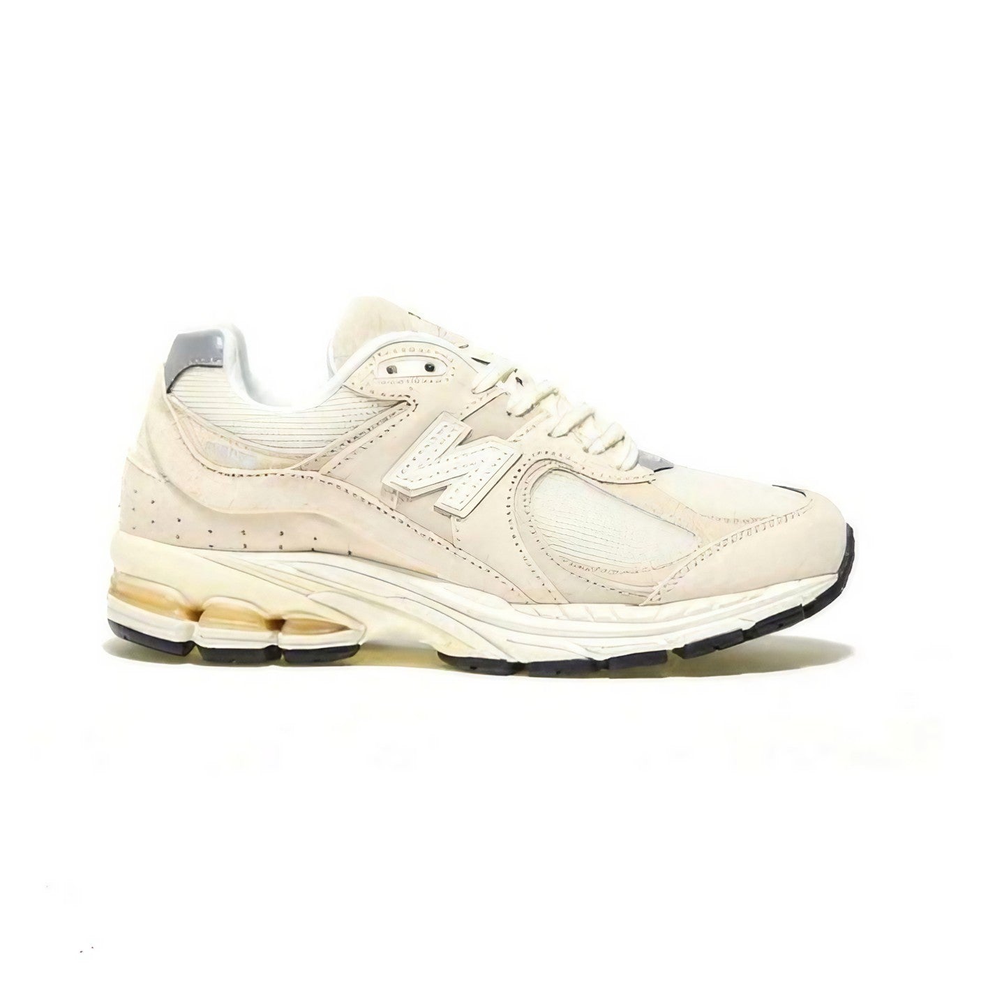 NEW BALANCE 2002R OFF WHITE