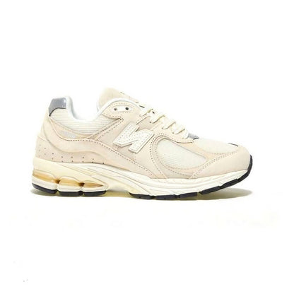 NEW BALANCE 2002R OFF WHITE