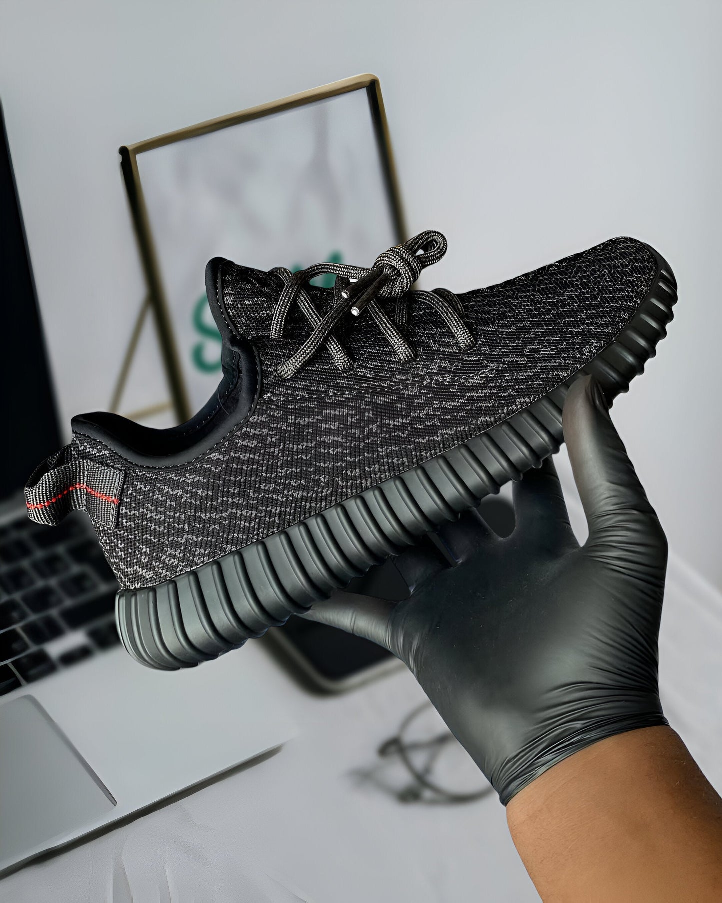 ADIDAS YEEZY BOOST 350 PIRATE BLACK (2016)