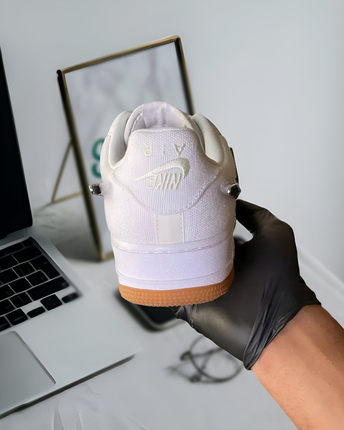 NIKE AIR FORCE 1 LOW TRAVIS SCOTT SAIL