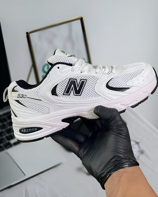 NEW BALANCE 530 WHITE BLACK DETAILS