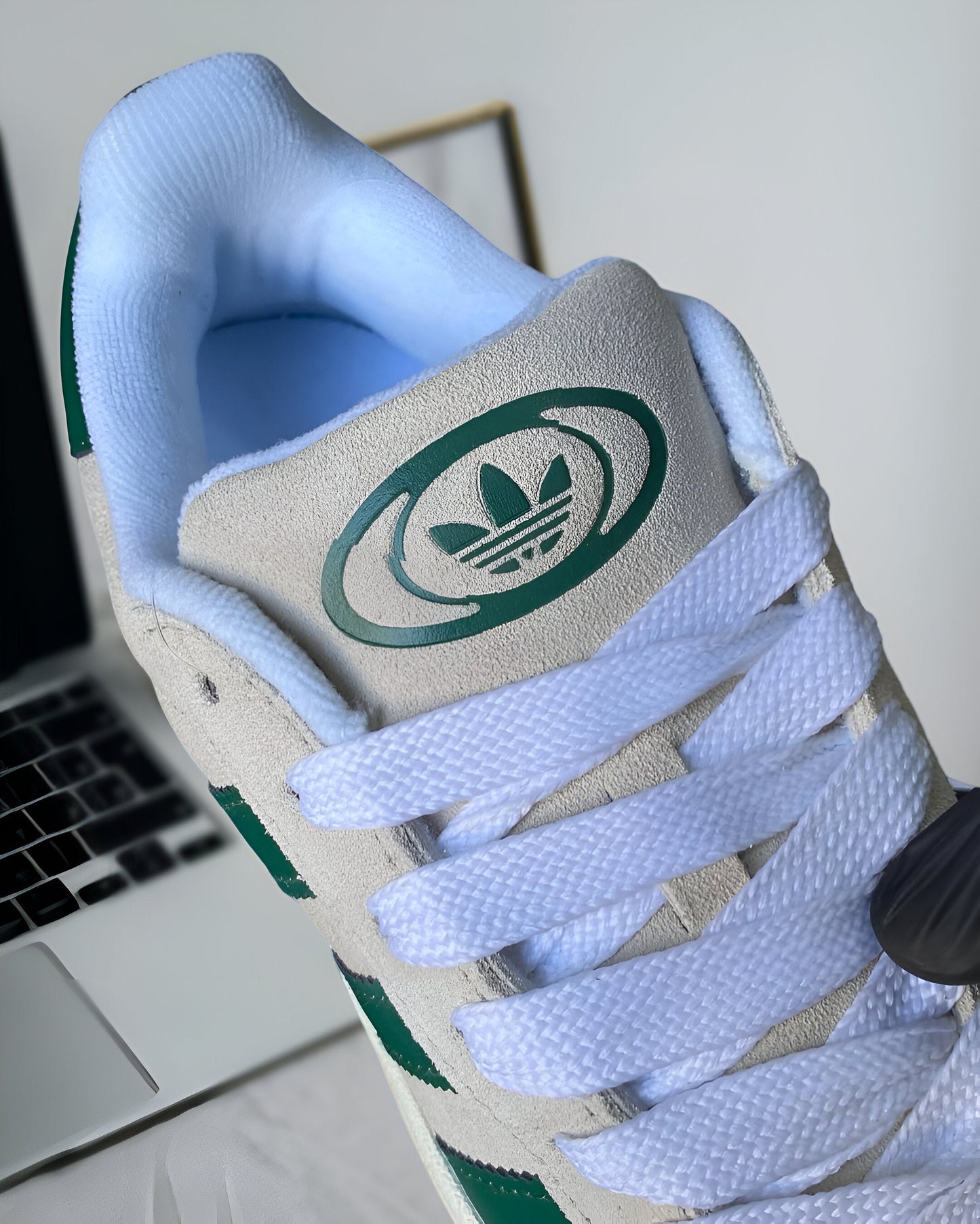 ADIDAS CAMPUS 00S CRYSTAL WHITE DARK GREEN