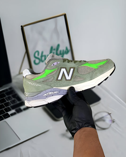 NEW BALANCE 990V 3MIUSA PATTA KEEP YOUR FAMILY CLOSE