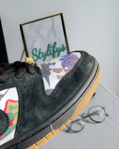 NIKE SB DUNK LOW SUPREME RAMMELLZEE