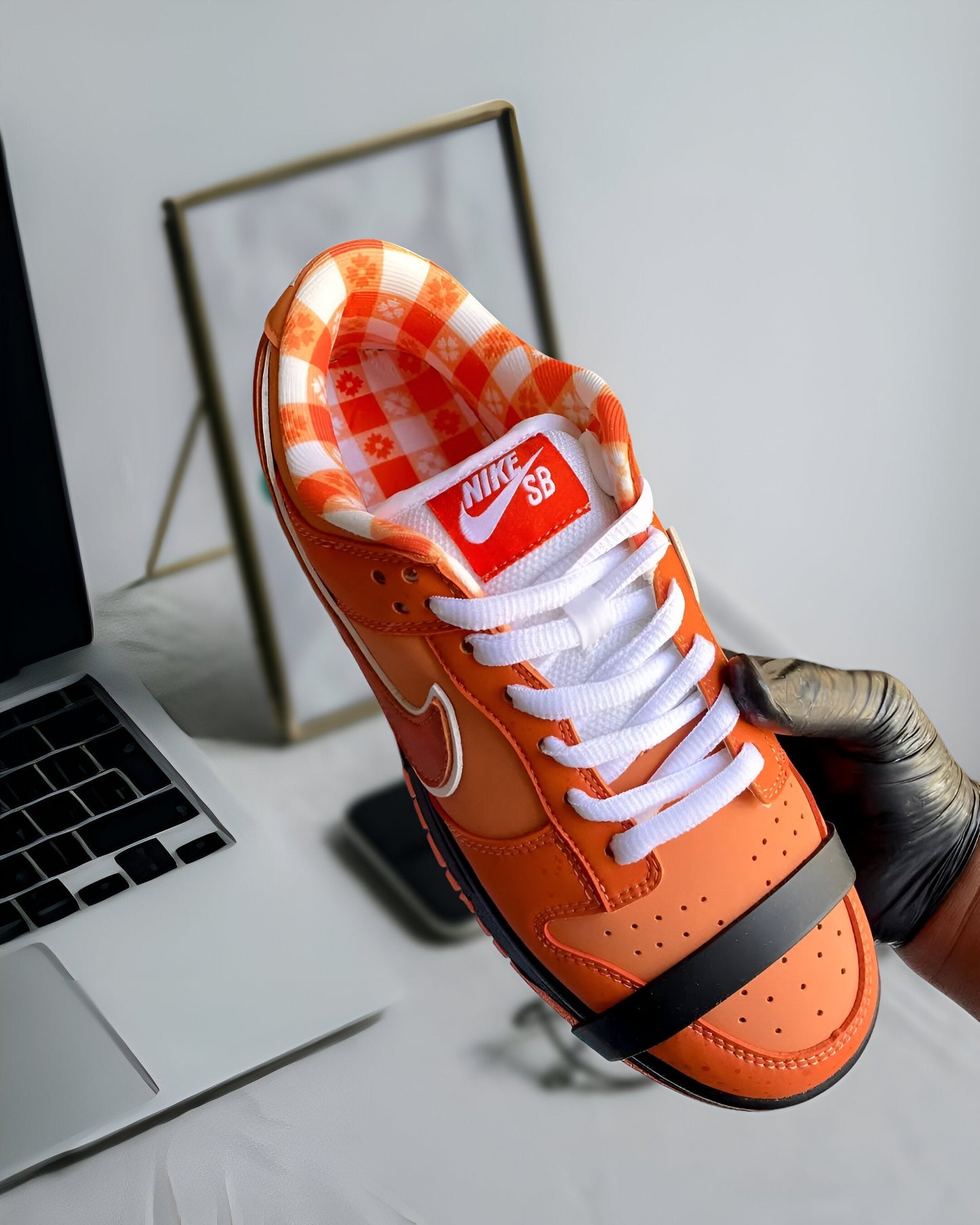 NIKE SB DUNK LOW CONCEPTS ORANGE LOBSTER