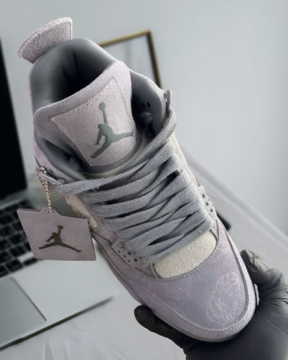 JORDAN 4 RETRO KAWS